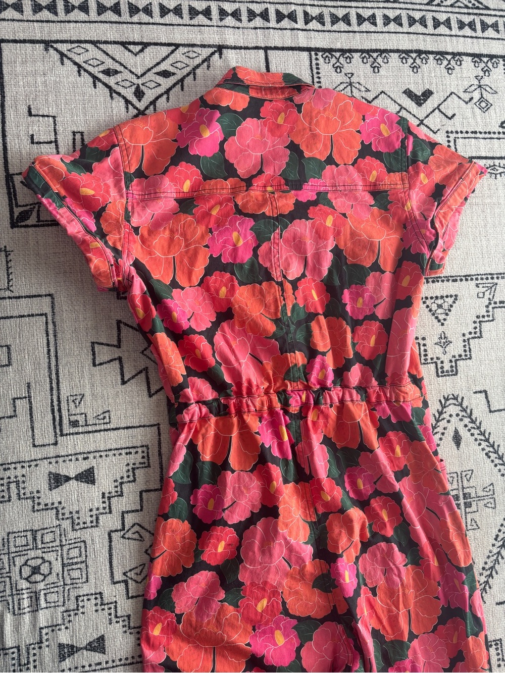 $228 Mixed by Nasrin Colorful Floral Classic Jumpsuit in Ruby Size Medium - Picture 12 of 14